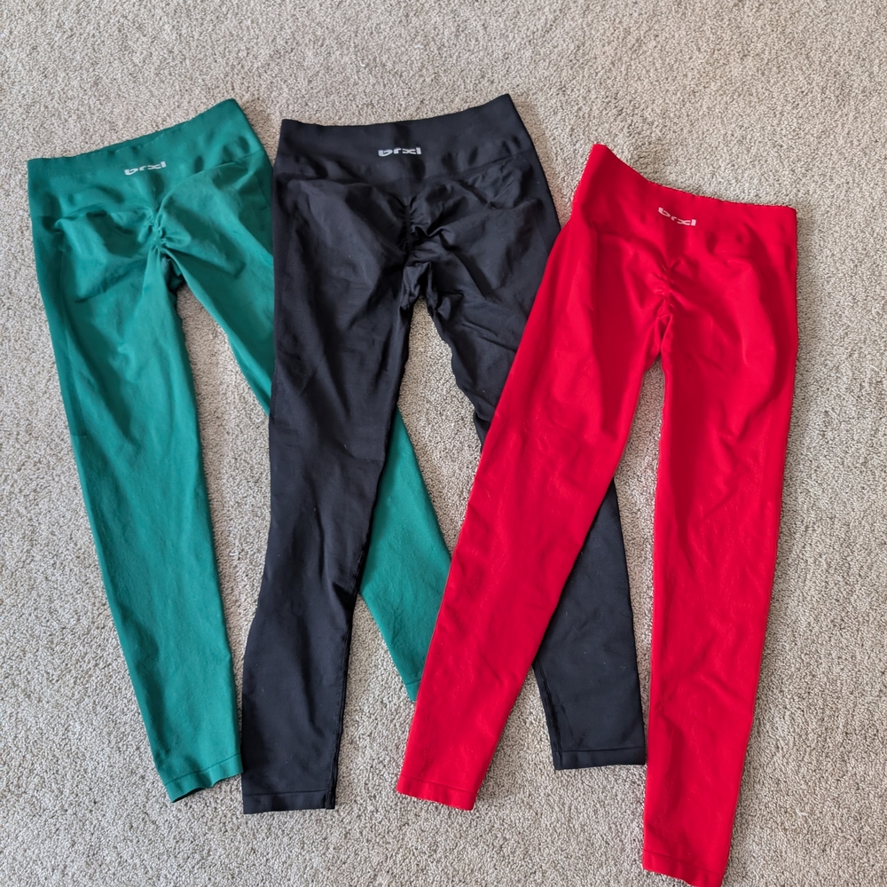 Women's Butt Lifting/Shaping Leggings - 3 Pair, Size medium